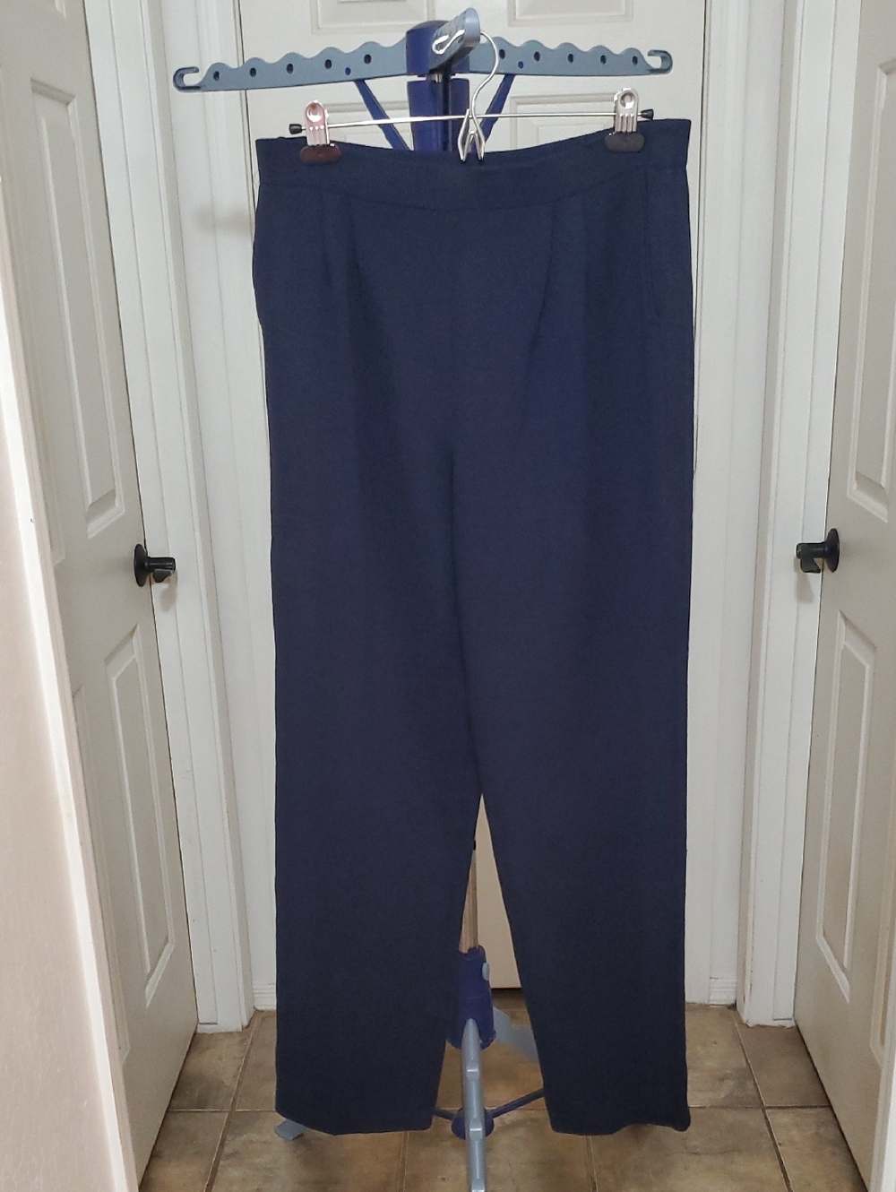 St. John Navy Straight-Leg Dress Trousers